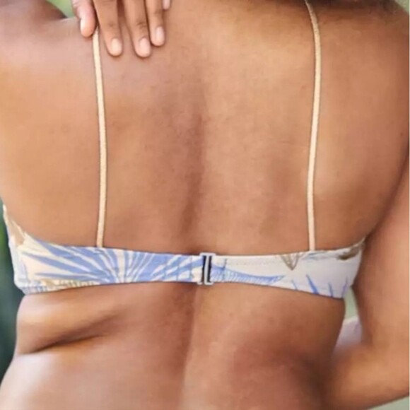 Aerie Keyhole Bikini Top Halter Bandeau Tropical Sz Medium NWT - Picture 4 of 10